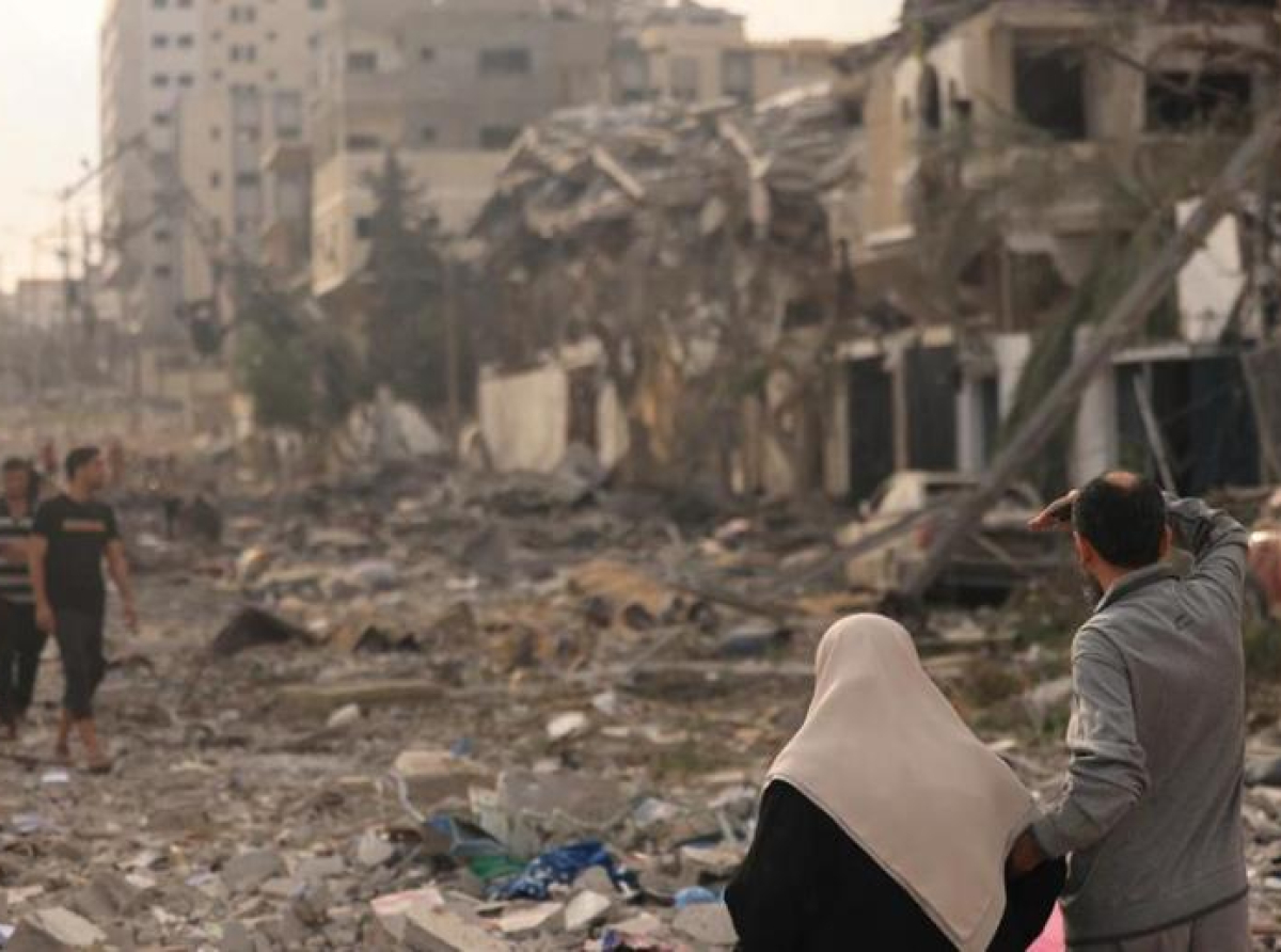 Najmenje 1.200 ljudi, uključujući 500 maloljetnika, zarobljeno u ruševinama u Gazi